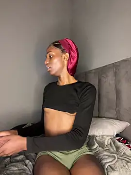 Trans_fairy Adlı Modelin Web Kamerası Şovu