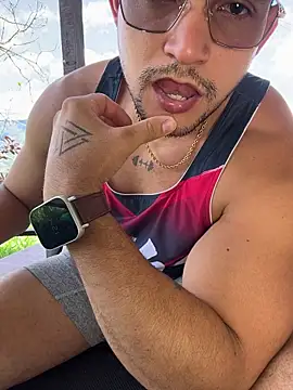 Marco_Vega webcam show