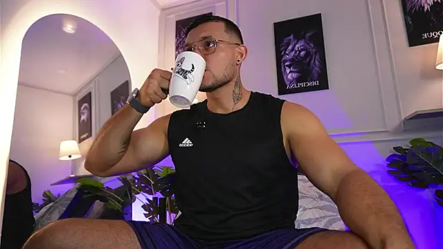 Marco_Vega's Webcam Show