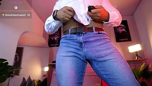 Marco_Vega's Webcam Show