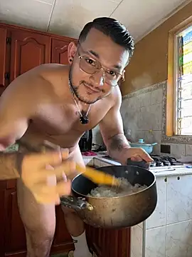 Marco_Vega Show in webcam
