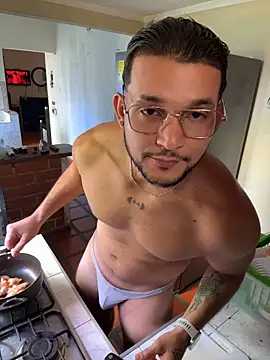 Marco_Vega Adlı Modelin Web Kamerası Şovu