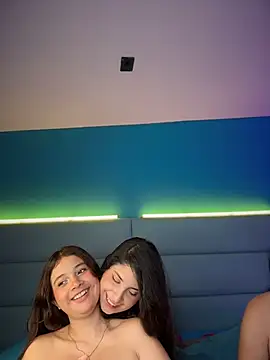 TheAlejandroDolls' Webcam Show