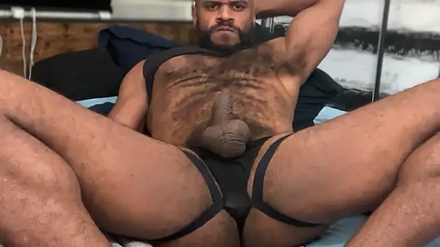 Show de webcam de Piercedmuscle80
