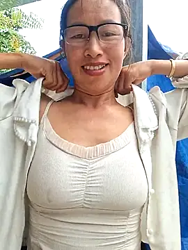 Živý XXX chat ngocngoc_cute