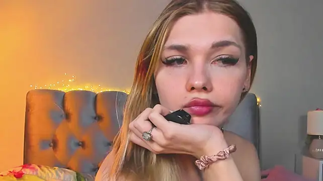 عرض كام Blondy_Fina