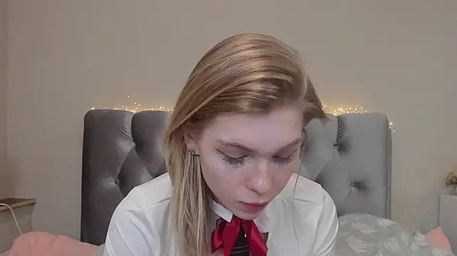 โชว์เว็บแคมของ Blondy_Fina