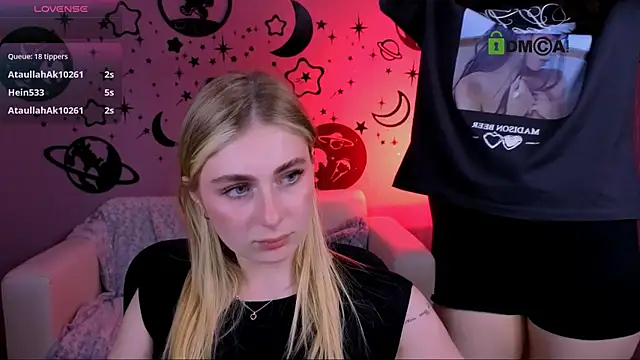 riley_sanders Adlı Modelin Web Kamerası Şovu