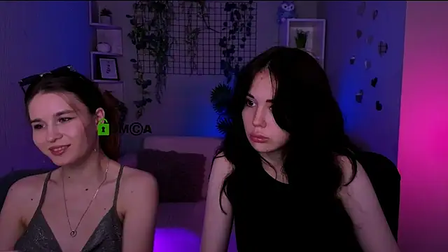riley_sanders' Live XXX Chat