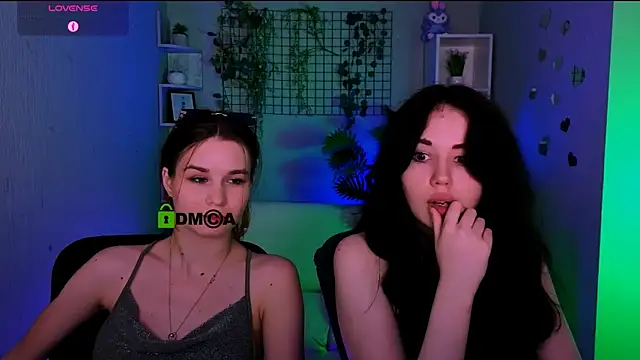 Webkamerová show riley_sanders