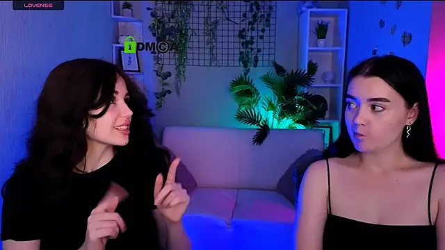 Webkamerová show riley_sanders