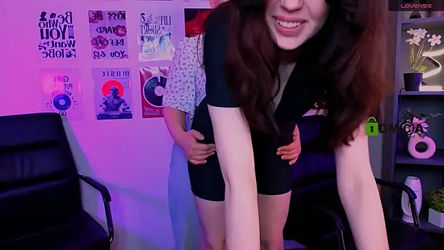 riley_sanders 网络视讯表演