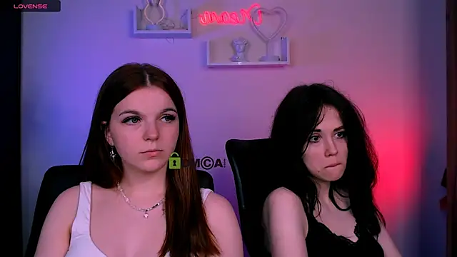 riley_sanders Adlı Modelin Web Kamerası Şovu