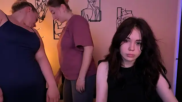 riley_sanders: онлайн-секс-чат
