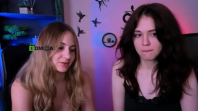 Show modela riley_sanders na web-kameri
