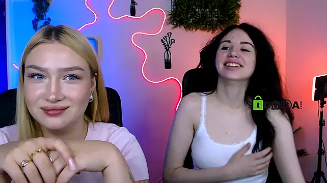 riley_sanders 现场XXX聊天