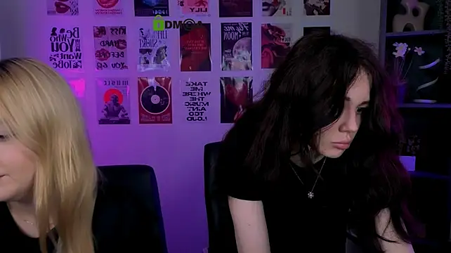 riley_sanders Pertunjukan Webcam