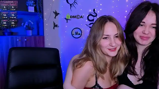 Show modela riley_sanders na web-kameri