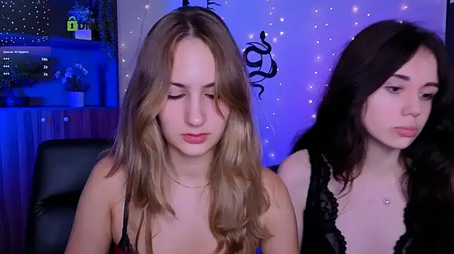 Webkamerová show riley_sanders
