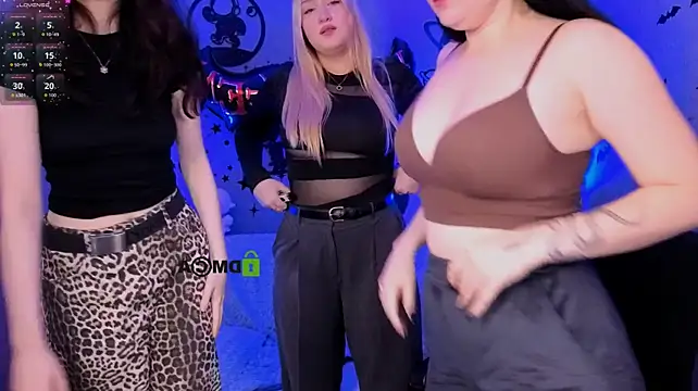 riley_sanders' Webcam Show