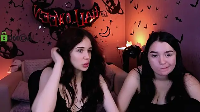 Show modela riley_sanders na web-kameri