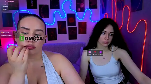 Webkamerová show riley_sanders