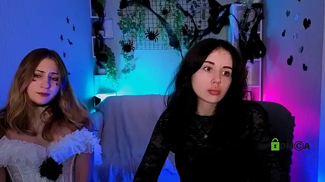 Show modela riley_sanders na web-kameri