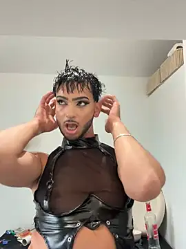 Gipsyboysteve Show in webcam
