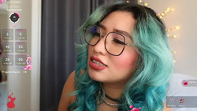 Chloee_breasts live XXX chat