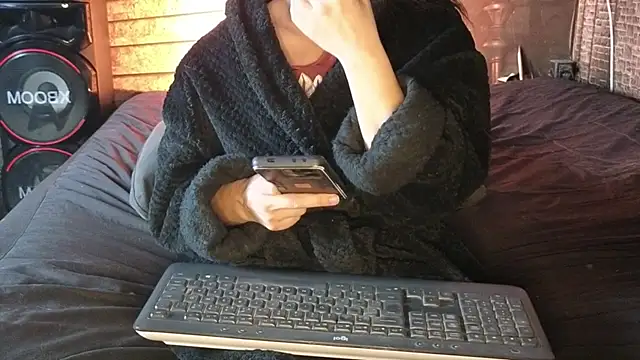 kita_12 Chat XXX in diretta