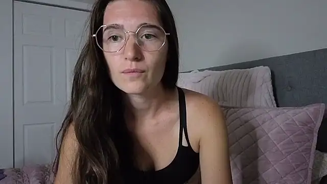 bambifarrina's Webcam Show