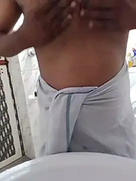 Malludreamer8 Show in webcam