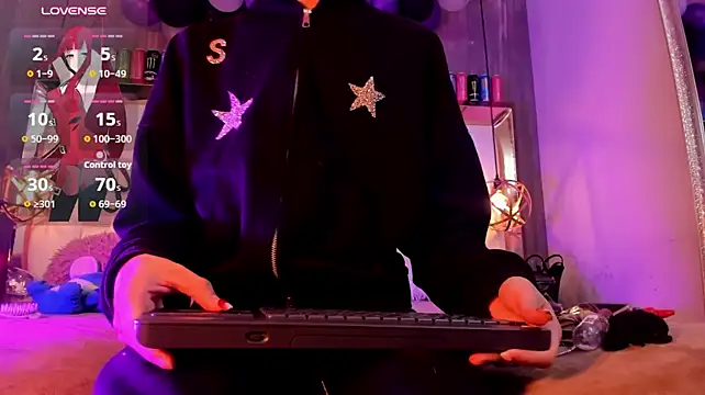 Show modela Foxxy_Doll na web-kameri