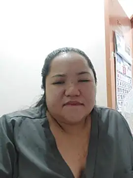 LianaCruzado – live chatrum