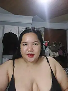 LianaCruzado Pertunjukan Webcam