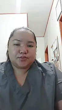 LianaCruzado 网络视讯表演