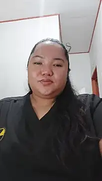 LianaCruzado Pertunjukan Webcam