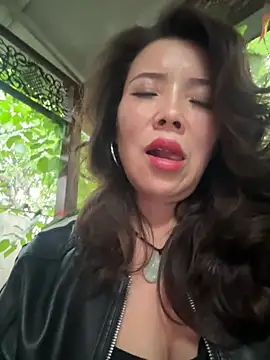 anna_kk 在線直播表演