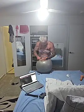 Show de Handsolo_porn na webcam