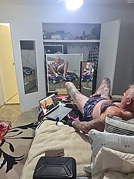 Handsolo_porn – Kamerová šou