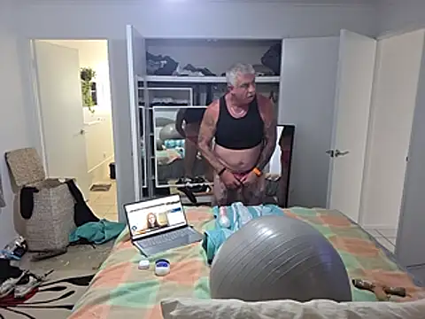 โชว์เว็บแคมของ Handsolo_porn