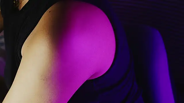 Misha-Malhotra Show Webcam