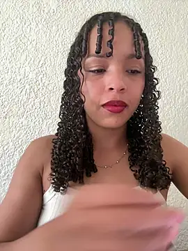 Yasmin777_'s Live XXX Chat