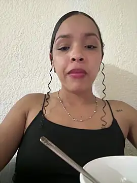 Yasmin777_ 现场XXX聊天