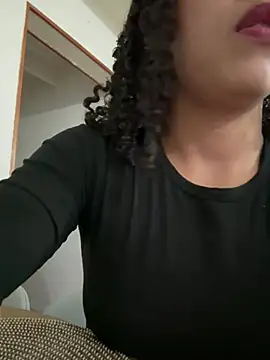 دردشة Yasmin777_ الجنسية المباشرة