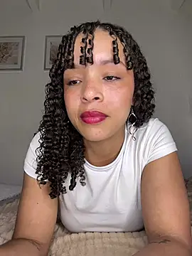 Webkamerová show Yasmin777_