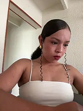 Yasmin777_'s Webcam Show