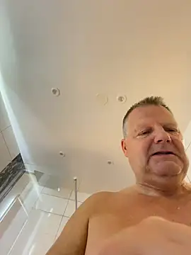 The_Oldbull webcam show