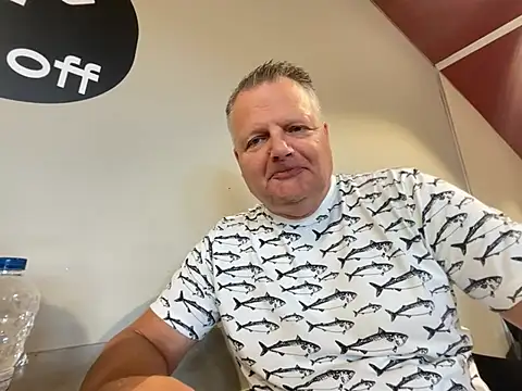 The_Oldbull webcam show