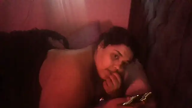 1n0nlythroat Show in webcam